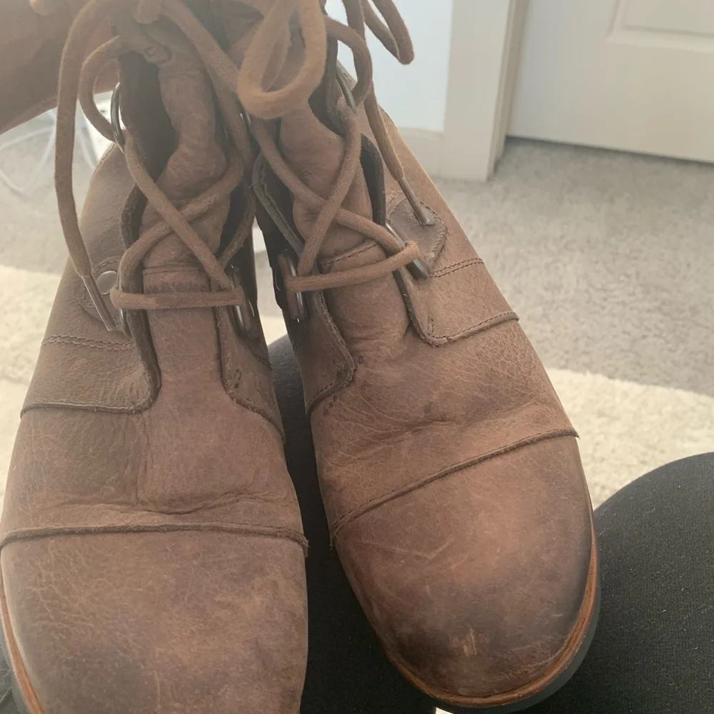 Sorel Woman’s Wedge Brown Lace-Up Ankle Boot
